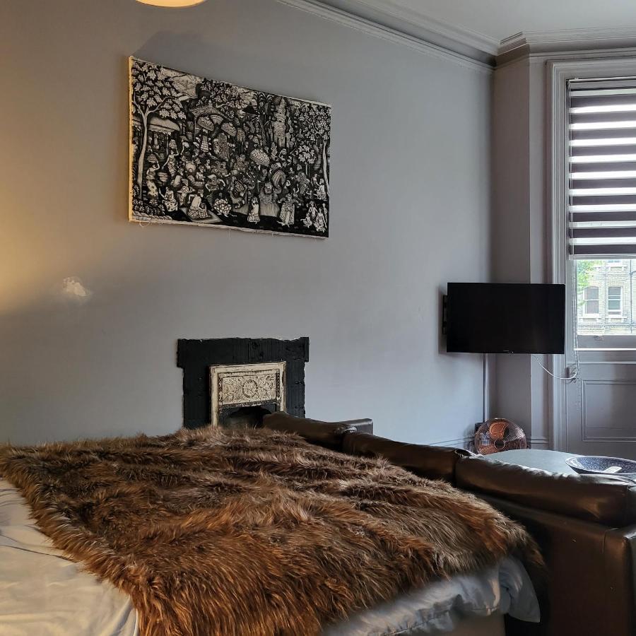 10 Large Elegant Studio - Prime Location - Comfortable - Private Брайтонн Экстерьер фото
